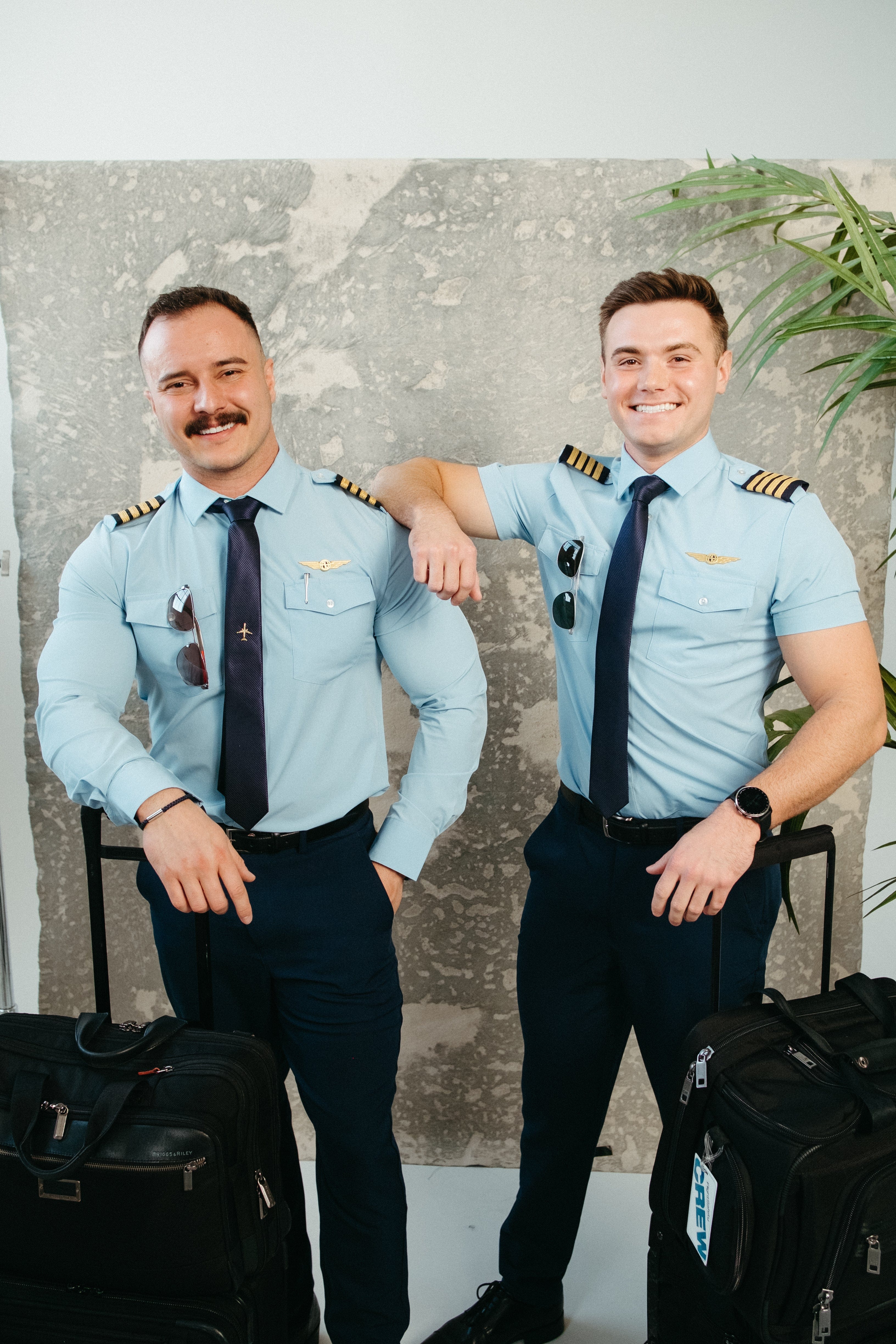 Flight Men's Professional Pilot Shirt - Blue (With Eyelets)