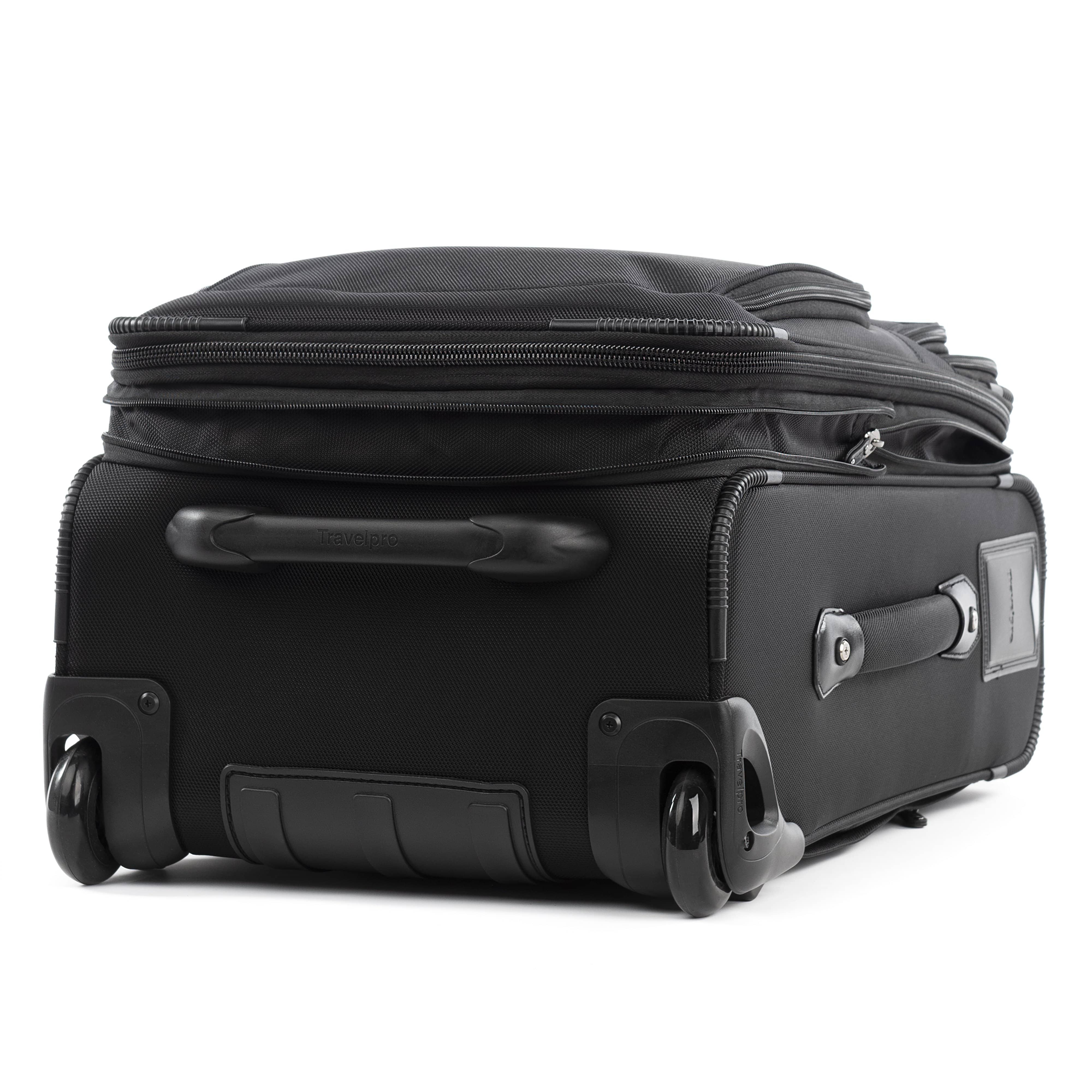 Travelpro Flight Bags Travelpro FlightCrew5 22" Expandable Rollaboard