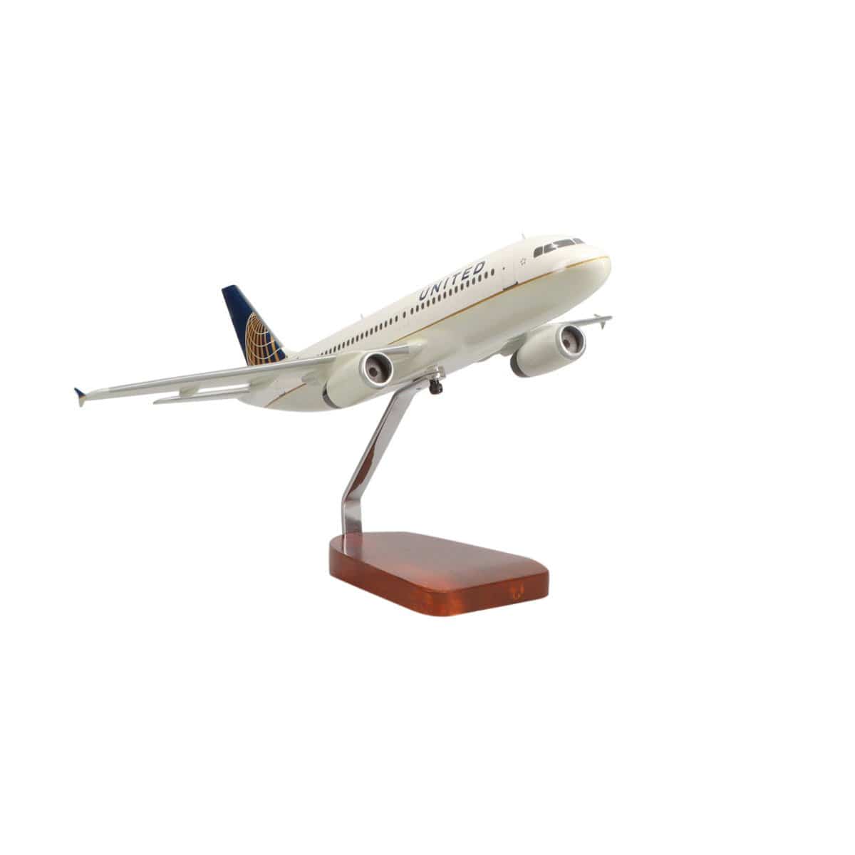 High Flying Models Aircraft Models Airbus A320 United Airlines (Continental Merger Livery) Large Mahogany Model