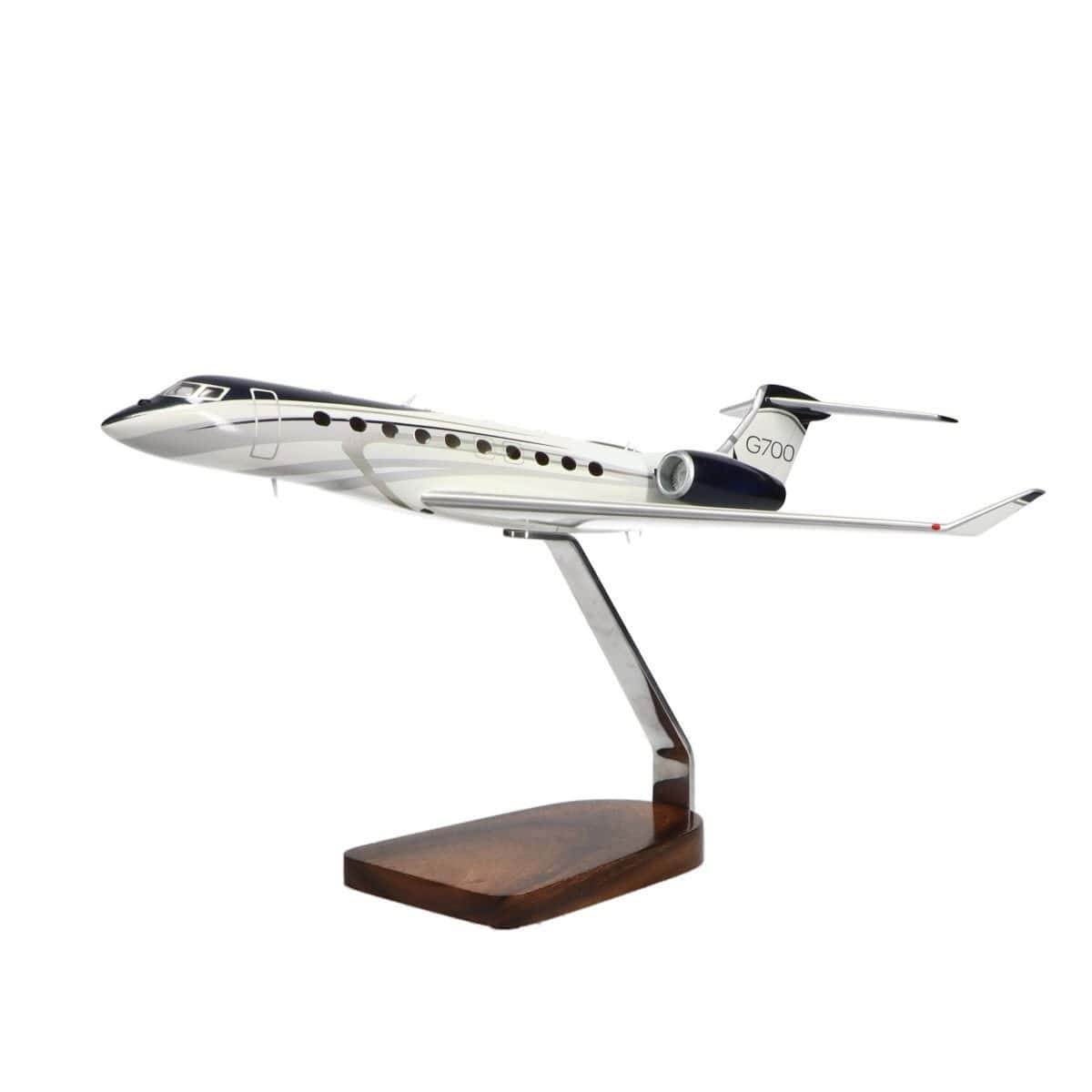 High Flying Models Aircraft Models Gulfstream G700 Clear Canopy Large Mahogany Model