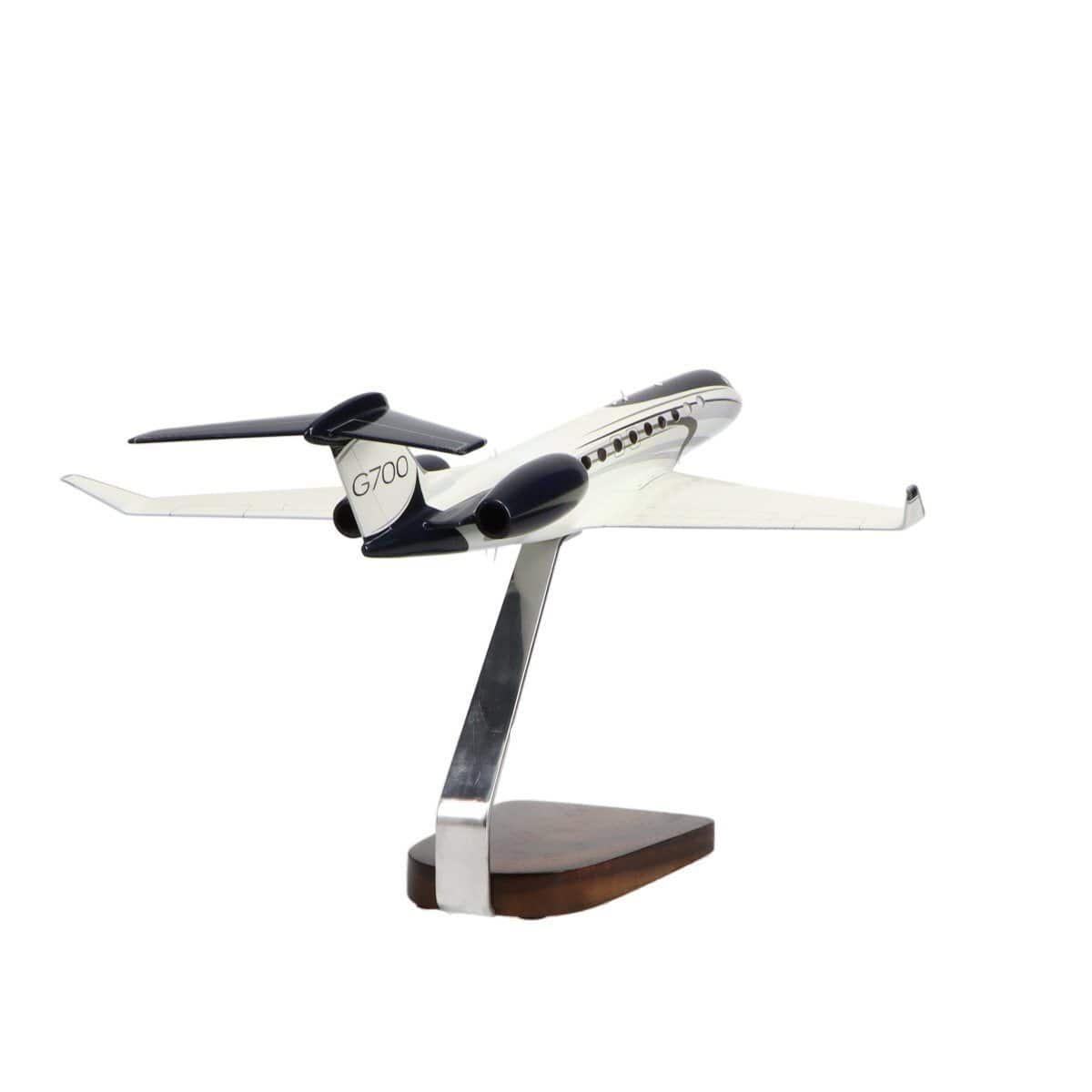 High Flying Models Aircraft Models Gulfstream G700 Clear Canopy Large Mahogany Model