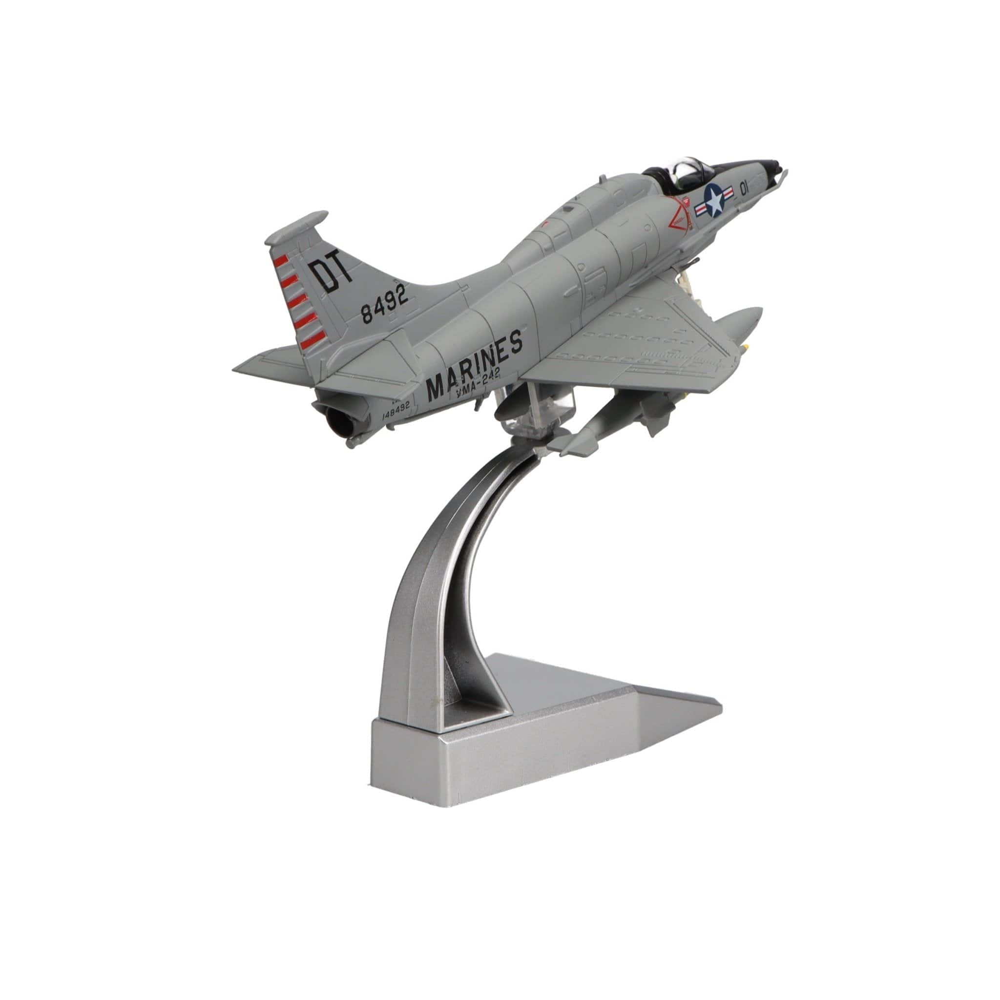 High Flying Models Die Cast Planes McDonnell Douglas A-4M Skyhawk 1/72 Diecast Aircraft Model